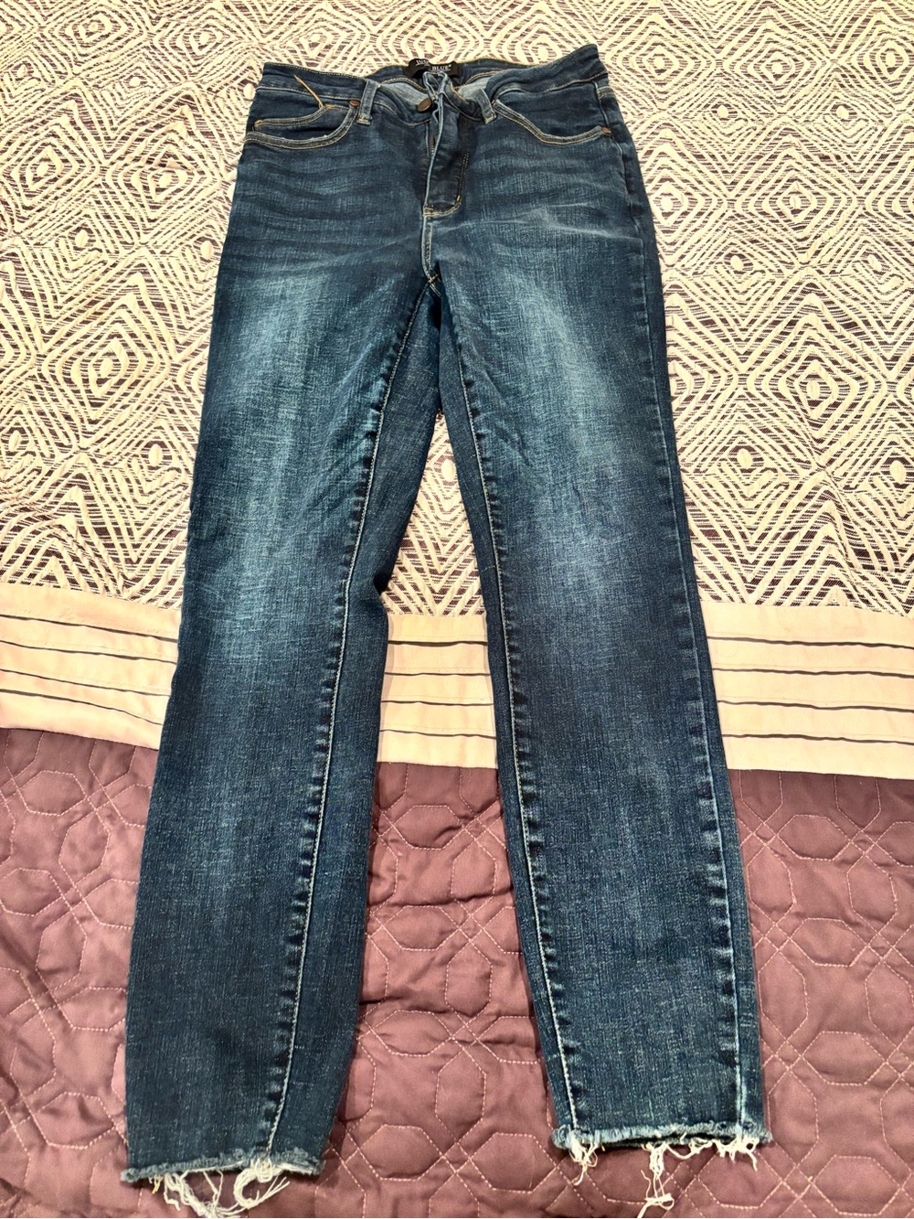 Judy Blue Dark Blue Washed Ankle Jeans